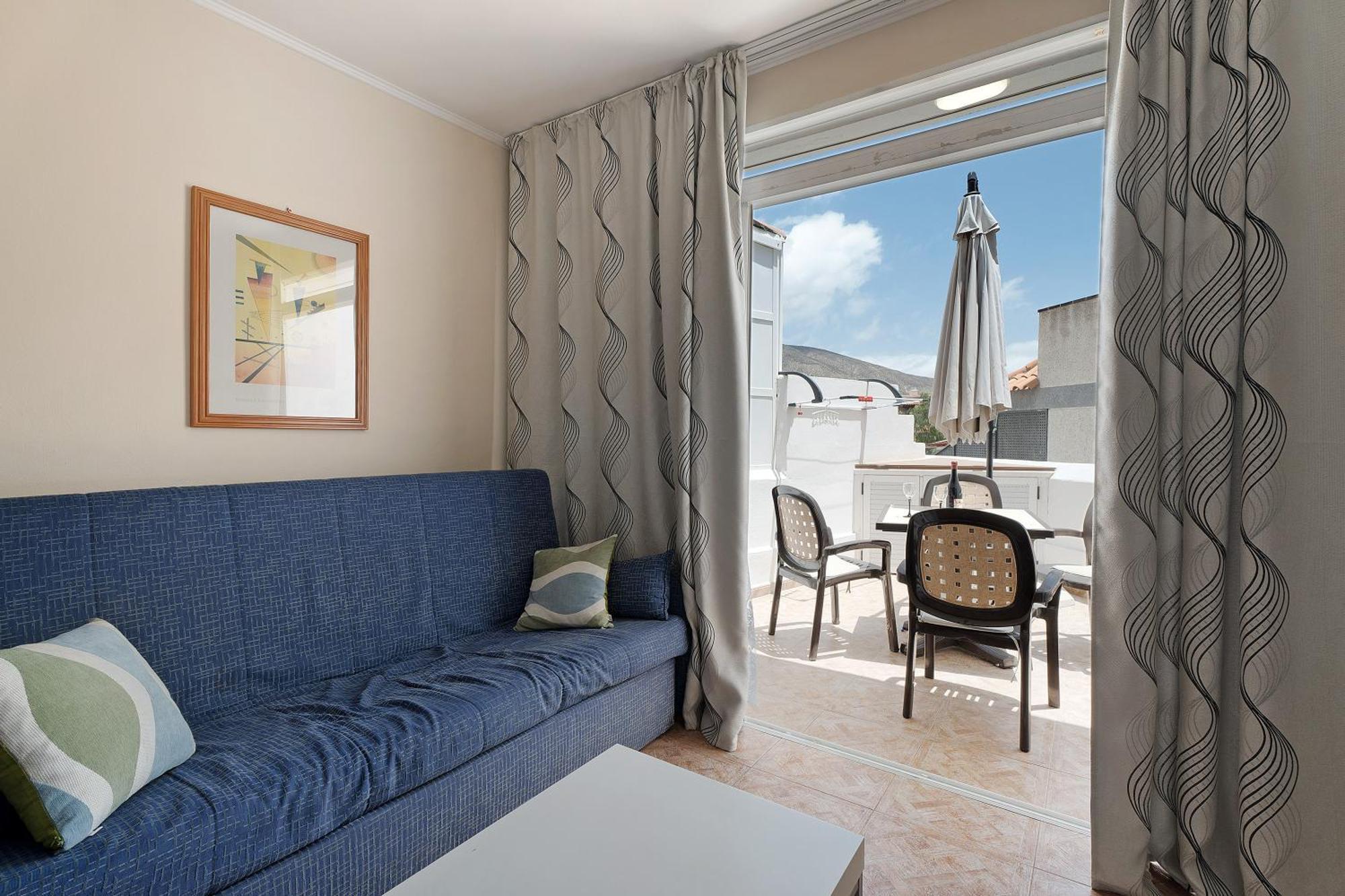 Colina Vista Apartment *